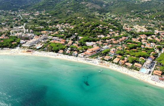 appartamenti a marina di campo