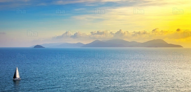 Piombino Vista dell isola d elba da piombino