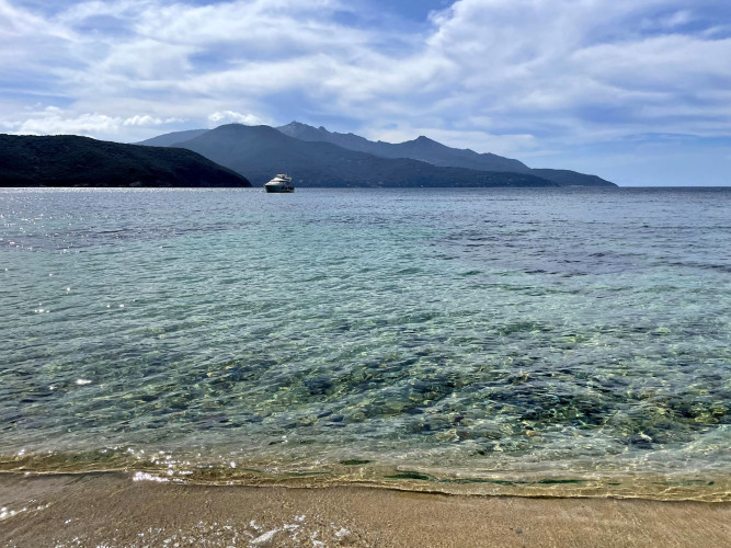 spiaggia del forno mare