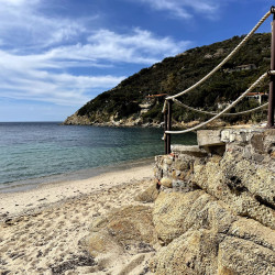 accesso appartamento gabbiana spiaggia forno